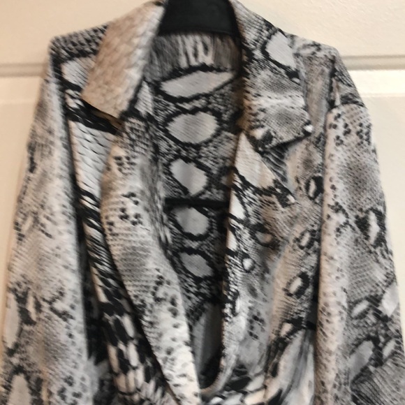 Body suit - Picture 2 of 3